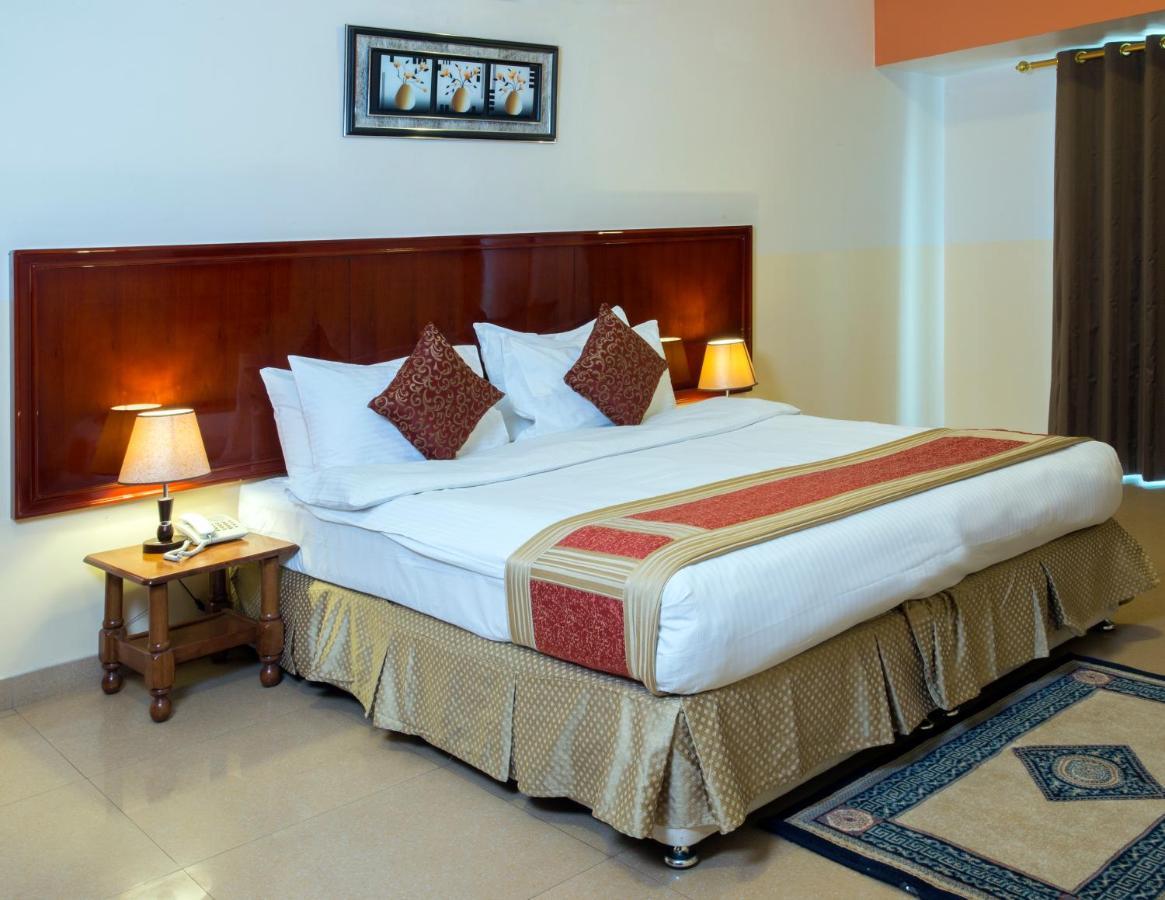 Safeer Plaza Hotel Muscat Ngoại thất bức ảnh