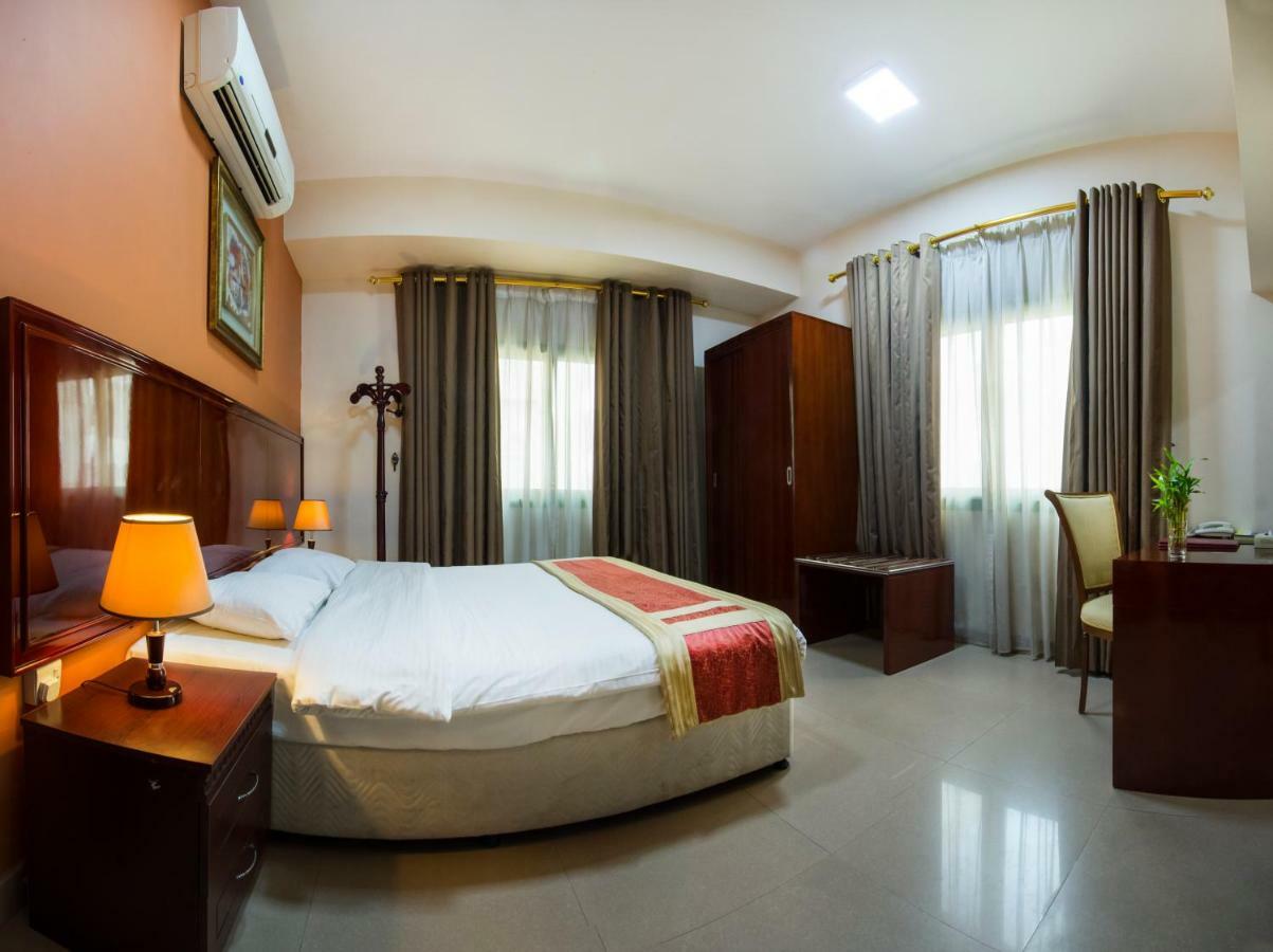 Safeer Plaza Hotel Muscat Ngoại thất bức ảnh